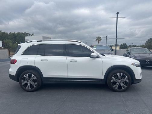2024 Mercedes-Benz EQB 250 Base