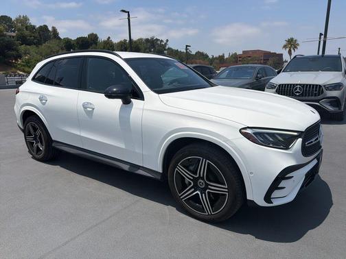 Polar White 2023 Mercedes-Benz GLC 300 4MATIC