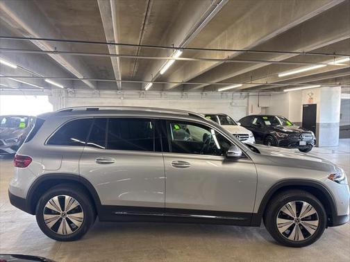 2024 Mercedes-Benz EQB 250 Base