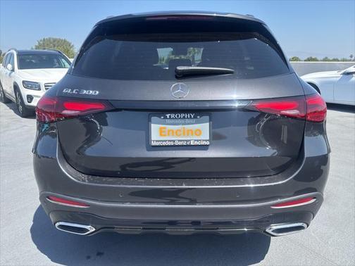 2025 Mercedes-Benz GLC 300 Base