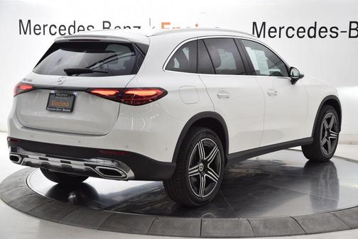 2026 Mercedes-Benz GLC 300 Base
