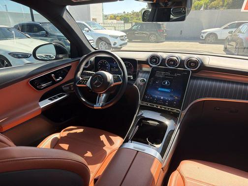Black 2023 Mercedes-Benz GLC 300 4MATIC