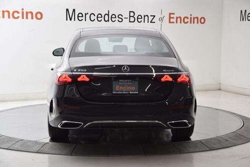 Graphite Grey Metallic 2026 Mercedes-Benz E-Class E 350