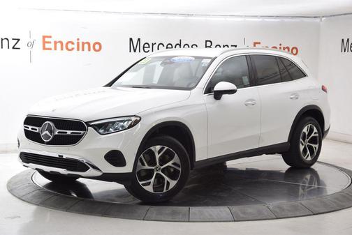 Polar White 2025 Mercedes-Benz GLC 350e Base