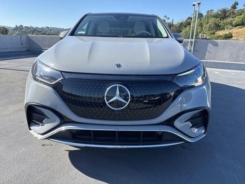 MANUFAKTUR Alpine Grey 2026 Mercedes-Benz EQE 320+ 320+ SUV