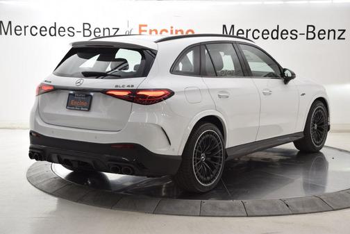 Moonlight Whit 2026 Mercedes-Benz AMG GLC 43 4MATIC
