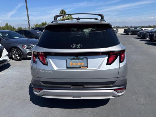 Shimmering Silver 2025 Hyundai TUCSON SEL