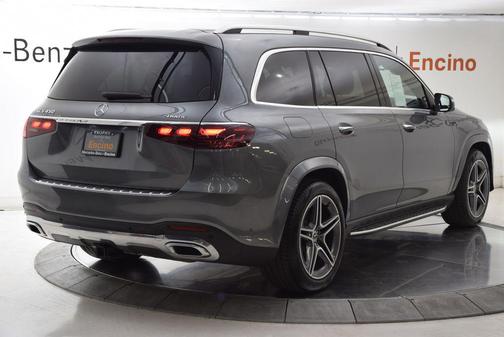 2025 Mercedes-Benz GLS 450 4MATIC