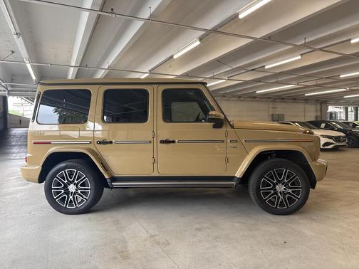 2025 Mercedes-Benz G-Class G 580