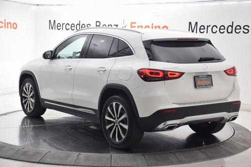 2022 Mercedes-Benz GLA 250 Base