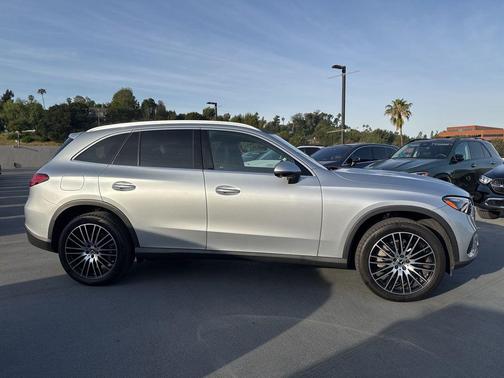2023 Mercedes-Benz GLC 300 Base