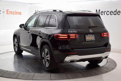 2026 Mercedes-Benz GLB 250 Base