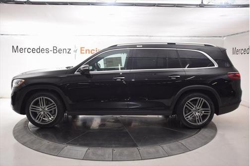 2025 Mercedes-Benz GLS 450 4MATIC