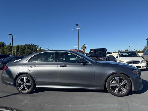 2018 Mercedes-Benz E-Class E 300
