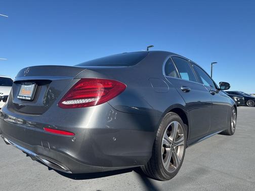 2018 Mercedes-Benz E-Class E 300