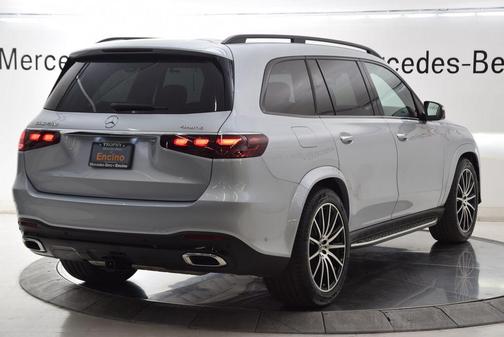 Cirrus Silver Metallic 2026 Mercedes-Benz GLS 450 4MATIC