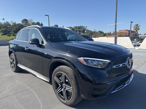 2025 Mercedes-Benz GLC 350e Base