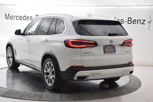 Alpine White 2022 BMW X5 xDrive40i