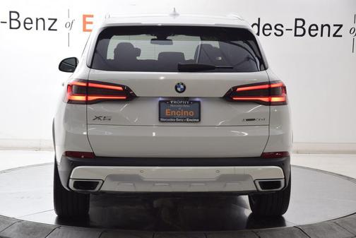 Alpine White 2022 BMW X5 xDrive40i