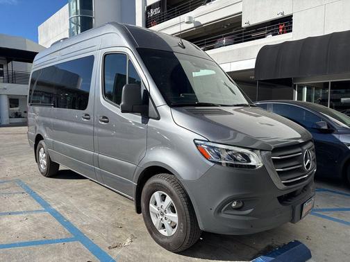 2024 Mercedes-Benz Sprinter 2500 Standard Roof
