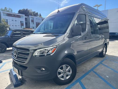 2024 Mercedes-Benz Sprinter 2500 Standard Roof
