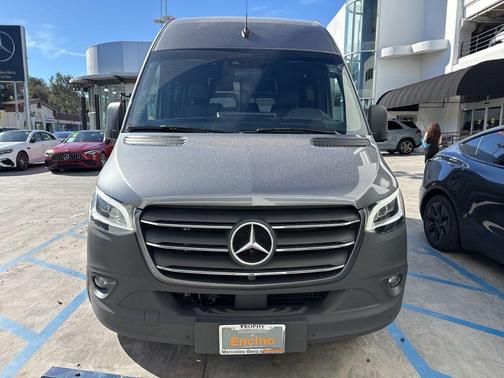 2024 Mercedes-Benz Sprinter 2500 Standard Roof