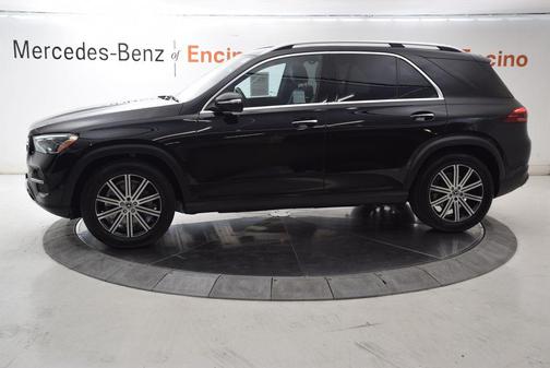 Obsidian Black Metallic 2026 Mercedes-Benz GLE 350 4MATIC