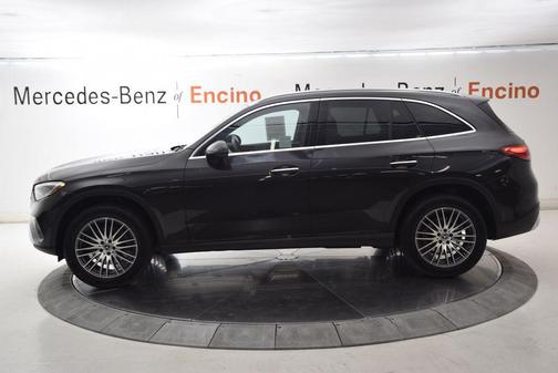Graphite Grey Metallic 2026 Mercedes-Benz GLC 300 Base