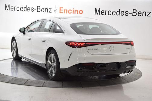 Polar White 2026 Mercedes-Benz EQS 450 4MATIC