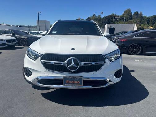 Polar White 2024 Mercedes-Benz GLC 300 Base