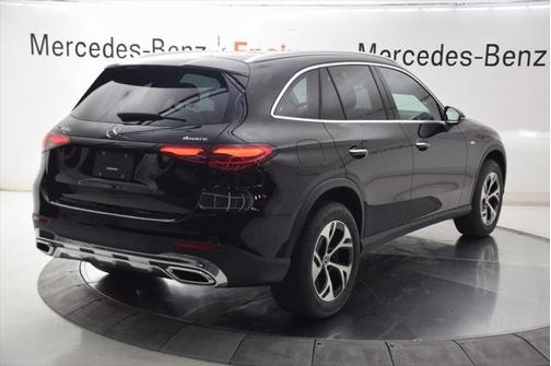 2025 Mercedes-Benz GLC 350e Base