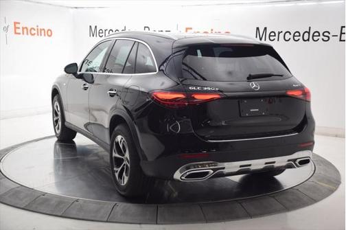 2025 Mercedes-Benz GLC 350e Base