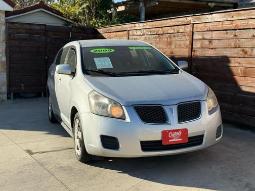 2009 Pontiac Vibe Base