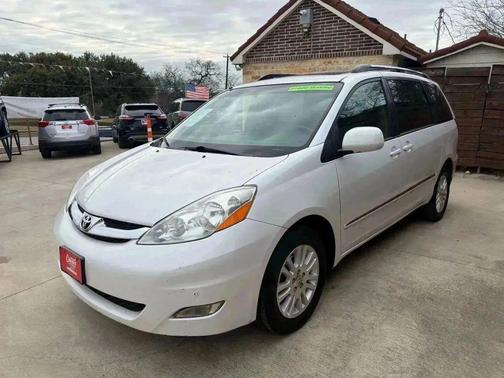 2008 Toyota Sienna XLE Limited