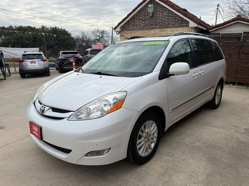 2008 Toyota Sienna XLE Limited