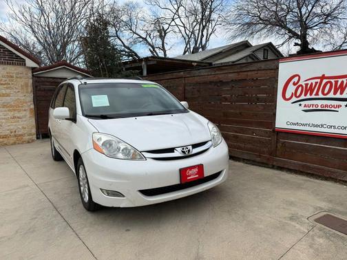 2008 Toyota Sienna XLE Limited