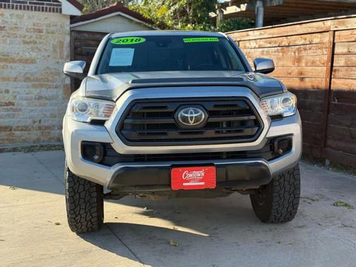 2018 Toyota Tacoma SR