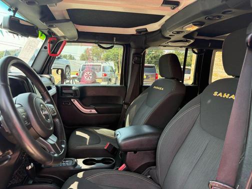 2014 Jeep Wrangler Unlimited Sahara