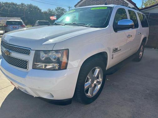 2014 Chevrolet Suburban 1500 LT