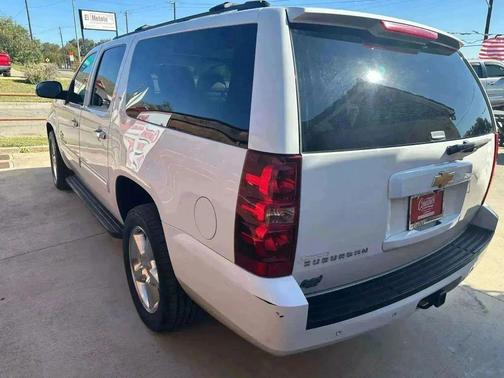 2014 Chevrolet Suburban 1500 LT