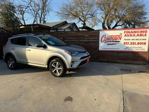 2016 Toyota RAV4 XLE