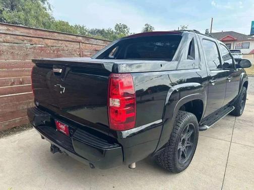 2013 Chevrolet Avalanche LT