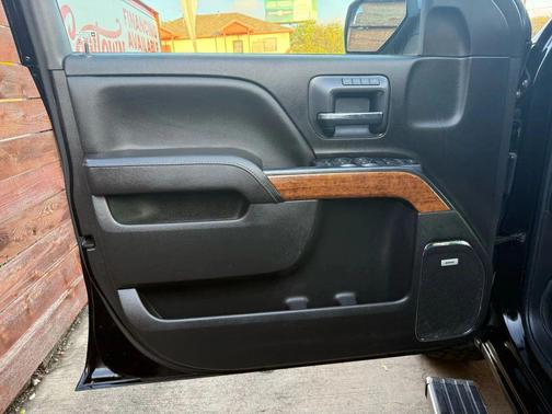 2017 Chevrolet Silverado 1500 High Country