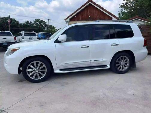 2010 Lexus LX 570 Base