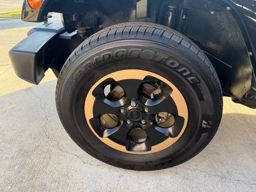 2014 Jeep Wrangler Unlimited Dragon Edition