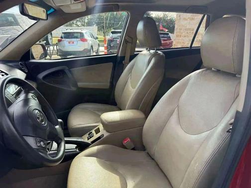 2011 Toyota RAV4 Sport