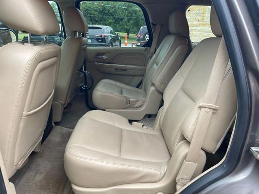 2014 Cadillac Escalade Luxury