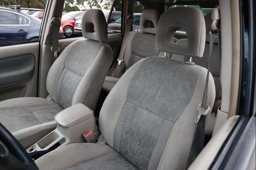 2002 Toyota RAV4 Base