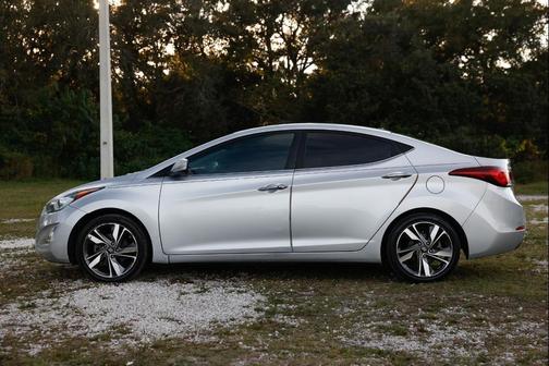 2014 Hyundai ELANTRA Limited