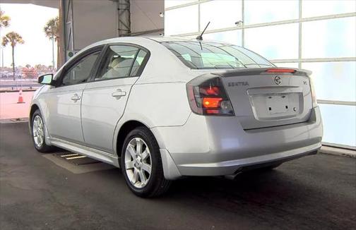 2011 Nissan Sentra 2.0 SR